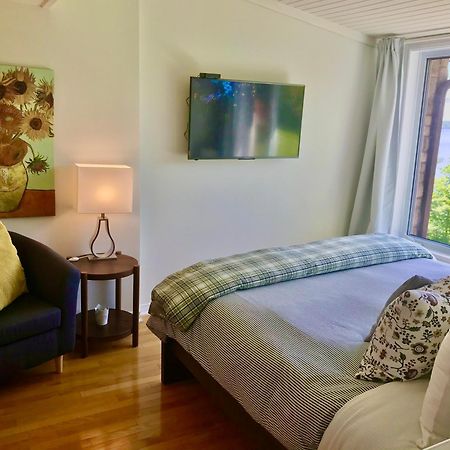 Auberge Tom B&B Chelsea Екстериор снимка